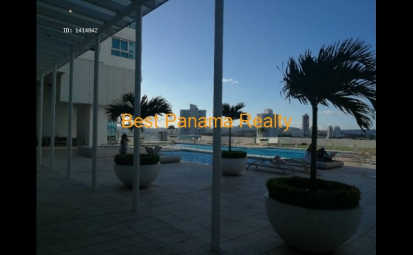 12107302_3a31e8 12107302_3a31e8